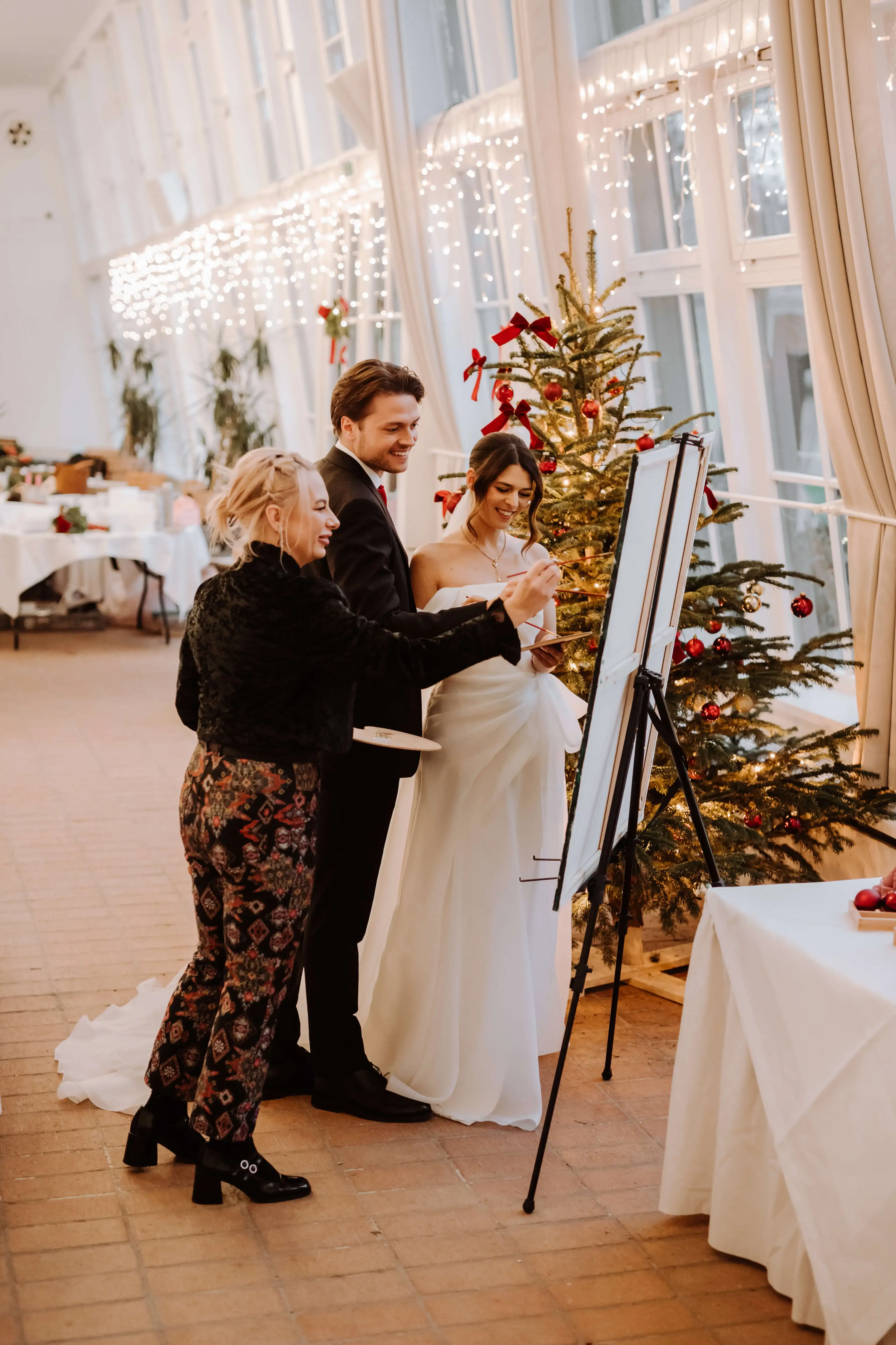 Detailaufnahme Live-Painting Prozess, Winterhochzeit Kunst